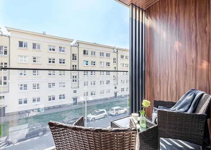 Shortstaypoland Dzielna Premium P5 * Warszawa