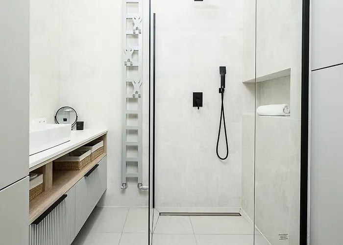 Shortstaypoland Dzielna Premium P5