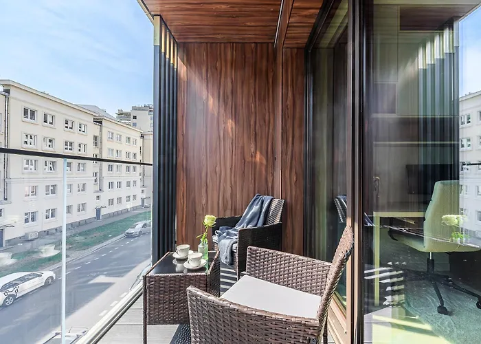 Shortstaypoland Dzielna Premium P5