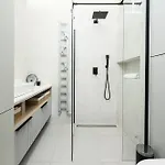 Shortstaypoland Dzielna Premium P5