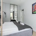 아파트 Shortstaypoland Dzielna Premium P5